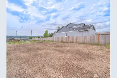 2905 B Street SE, Auburn, WA 98002 - Photo 7