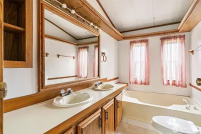 4702 233rd Street Ct E, Spanaway, WA 98387 - Photo 9