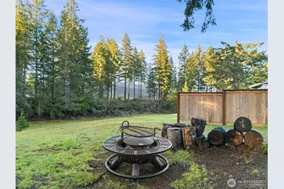 641 E Hyland Drive, Union, WA 98592 - Photo 29