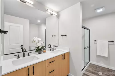 15613 Admiralty Way #A3, Lynnwood, WA 98087 - Photo 7