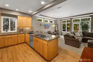 6230 Harbour Heights Pkwy, Mukilteo, WA 98275 - Photo 5