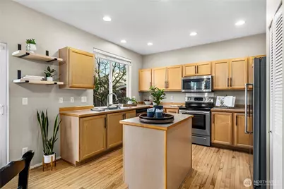 27528 245th Avenue SE, Maple Valley, WA 98038 - Photo 11