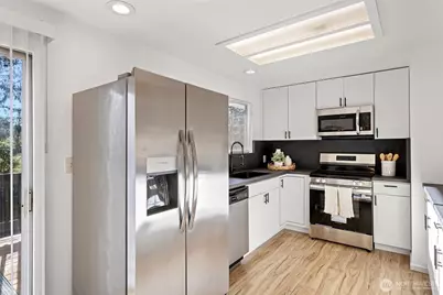 6304 165th Place SW, Lynnwood, WA 98037 - Photo 9