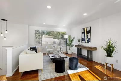 6304 165th Place SW, Lynnwood, WA 98037 - Photo 3