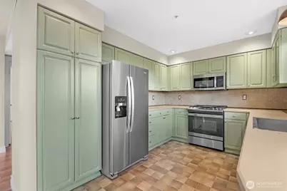 217 112th Street SW #B102, Everett, WA 98204 - Photo 7