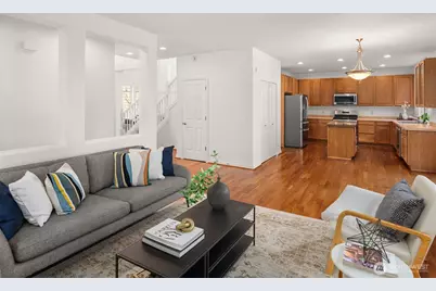 7011 137th Place SE, Snohomish, WA 98296 - Photo 3