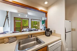 10500 Mt Baker Hwy, Deming, WA 98244 - Photo 9