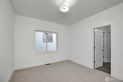 15033 SE 44th Street, Bellevue, WA 98006 - Photo 27