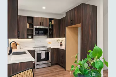 217 NE 75th Street, Seattle, WA 98115 - Photo 17