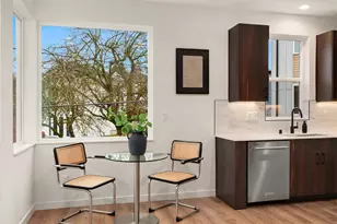 217 NE 75th St, Seattle, WA 98115 - Photo 13