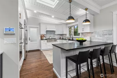 3227 103rd Place NE, Bellevue, WA 98004 - Photo 7