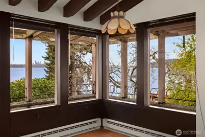 5265 West Mercer Way, Mercer Island, WA 98040 - Photo 27