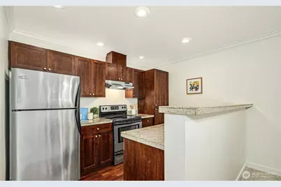 25025 SE Klahanie Boulevard #J102, Sammamish, WA 98029 - Photo 7