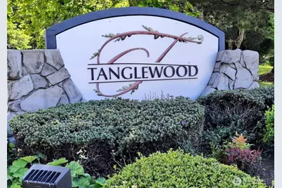 25025 SE Klahanie Boulevard #J102, Sammamish, WA 98029 - Photo 37