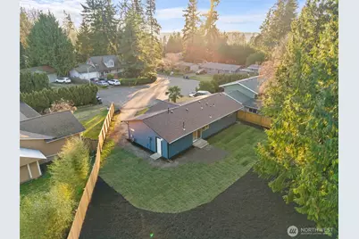 21105 7th Avenue W, Bothell, WA 98021 - Photo 17