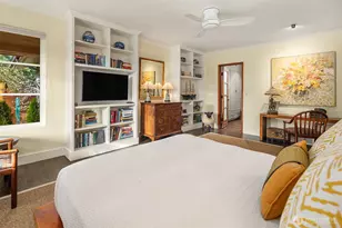 1561 Magnolia Blvd W, Seattle, WA 98199 - Photo 17