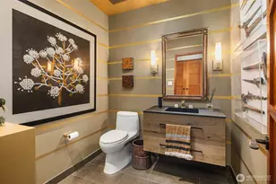 1561 Magnolia Blvd W, Seattle, WA 98199 - Photo 13