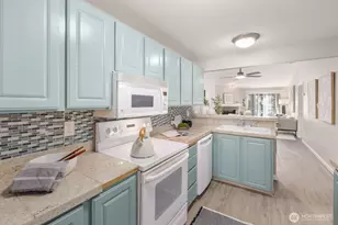 10014 NE 127th Pl, Kirkland, WA 98034 - Photo 11