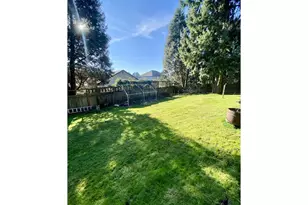 101 NW 107th St, Vancouver, WA 98685 - Photo 3