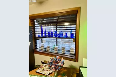 101 NW 107th Street, Vancouver, WA 98685 - Photo 9