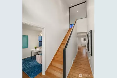 5221 37th Avenue NE, Seattle, WA 98015 - Photo 7