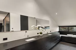 5221 37th Ave NE, Seattle, WA 98015 - Photo 13