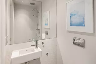 5221 37th Ave NE, Seattle, WA 98015 - Photo 21