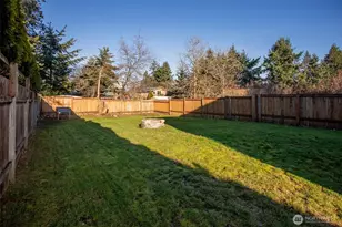 819 134th St S, Tacoma, WA 98444 - Photo 39