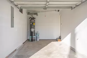 819 134th St S, Tacoma, WA 98444 - Photo 33