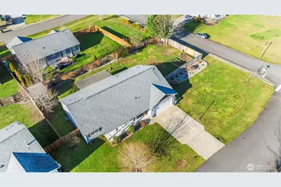 810 Cody Street SE, Rainier, WA 98576 - Photo 35
