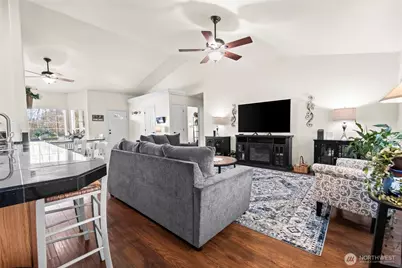 810 Cody Street SE, Rainier, WA 98576 - Photo 7