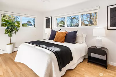 8611 Holly Lane, Edmonds, WA 98026 - Photo 21