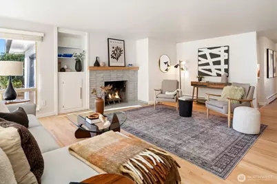 8611 Holly Lane, Edmonds, WA 98026 - Photo 9