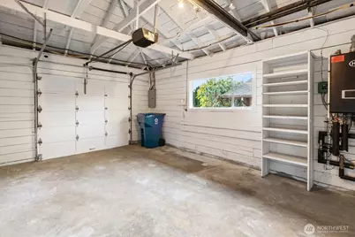 8611 Holly Lane, Edmonds, WA 98026 - Photo 25