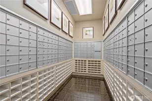 819 Virginia St, Seattle, WA 98101 - Photo 5