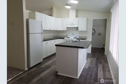 10512 137th Street E #37, Puyallup, WA 98374 - Photo 3