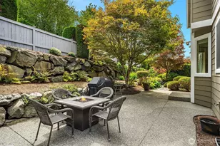 25417 NE 3rd Pl, Sammamish, WA 98074 - Photo 27