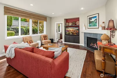 25417 NE 3rd Place, Sammamish, WA 98074 - Photo 15