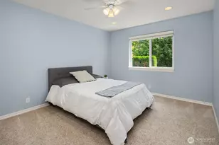 25417 NE 3rd Pl, Sammamish, WA 98074 - Photo 23