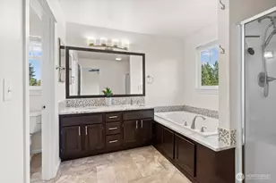 18704 109 Ln SE, Renton, WA 98055 - Photo 19