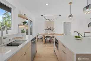 1424 150th Ave SE, Bellevue, WA 98007 - Photo 13