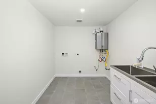 1424 150th Ave SE, Bellevue, WA 98007 - Photo 29