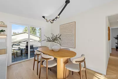 1424 150th Avenue SE, Bellevue, WA 98007 - Photo 15