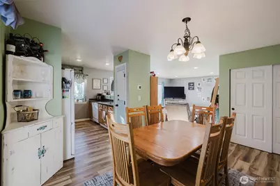 387 Max William Loop, Poulsbo, WA 98370 - Photo 7