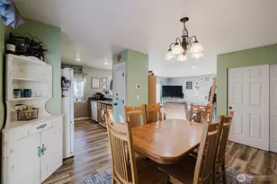 387 Max William Loop, Poulsbo, WA 98370 - Photo 7