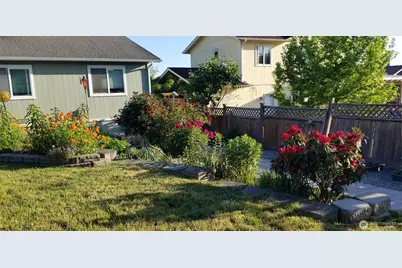 387 Max William Loop, Poulsbo, WA 98370 - Photo 27