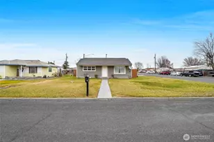 1255 E Larch St, Othello, WA 99344 - Photo 25