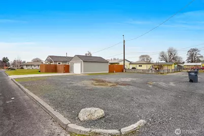 1255 E Larch Street, Othello, WA 99344 - Photo 31