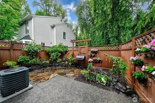 10259 NE 129th Ln, Kirkland, WA 98034 - Photo 15