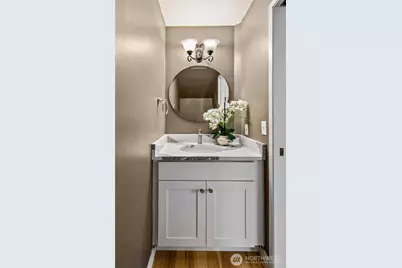 10259 NE 129th Lane, Kirkland, WA 98034 - Photo 9